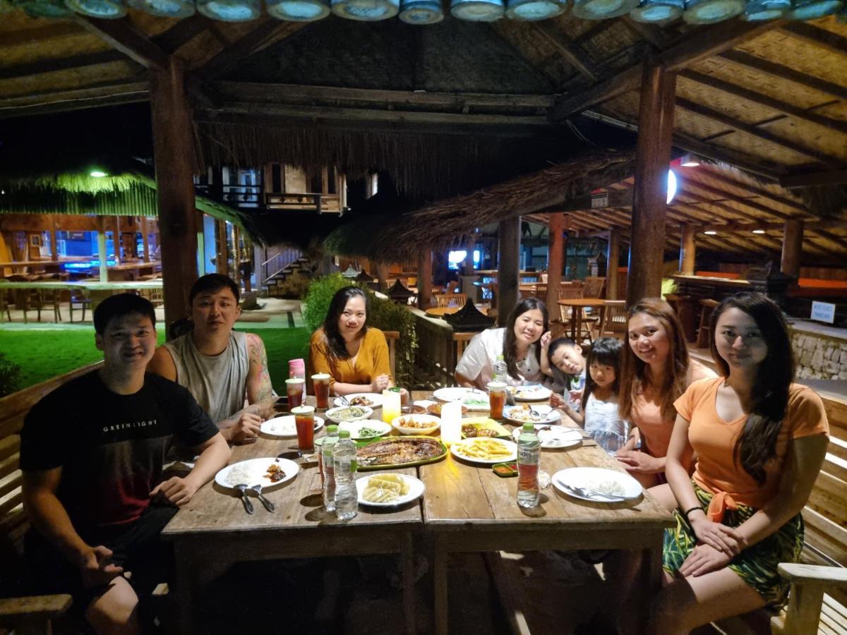 Istana Ombak Eco Resort Pacitan Luaran gambar