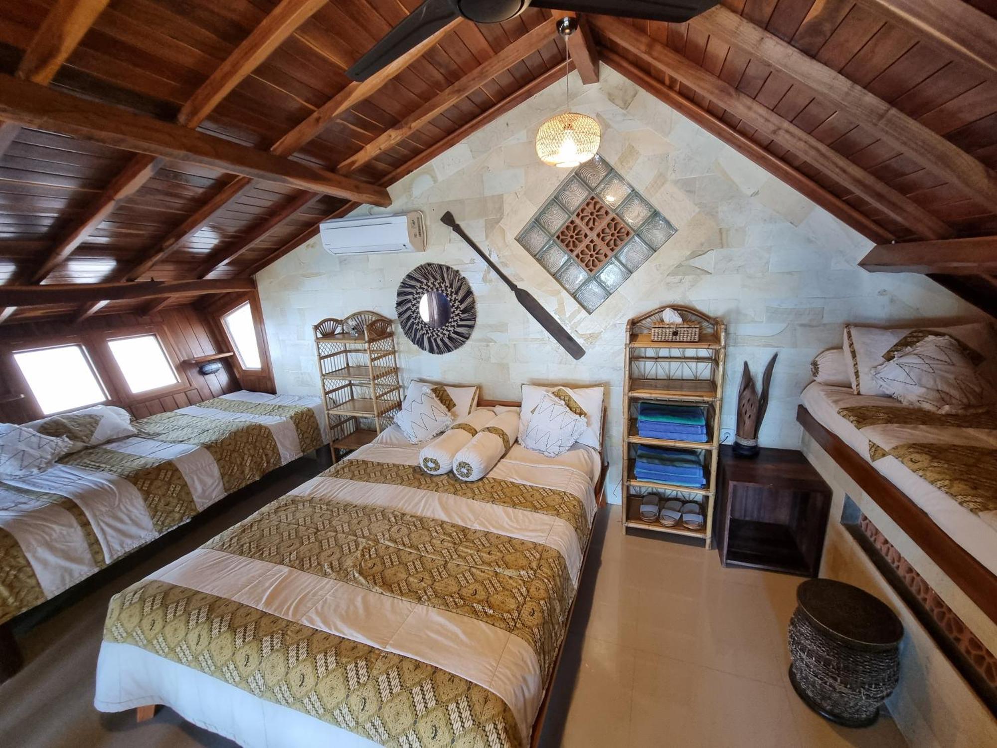 Istana Ombak Eco Resort Pacitan Luaran gambar