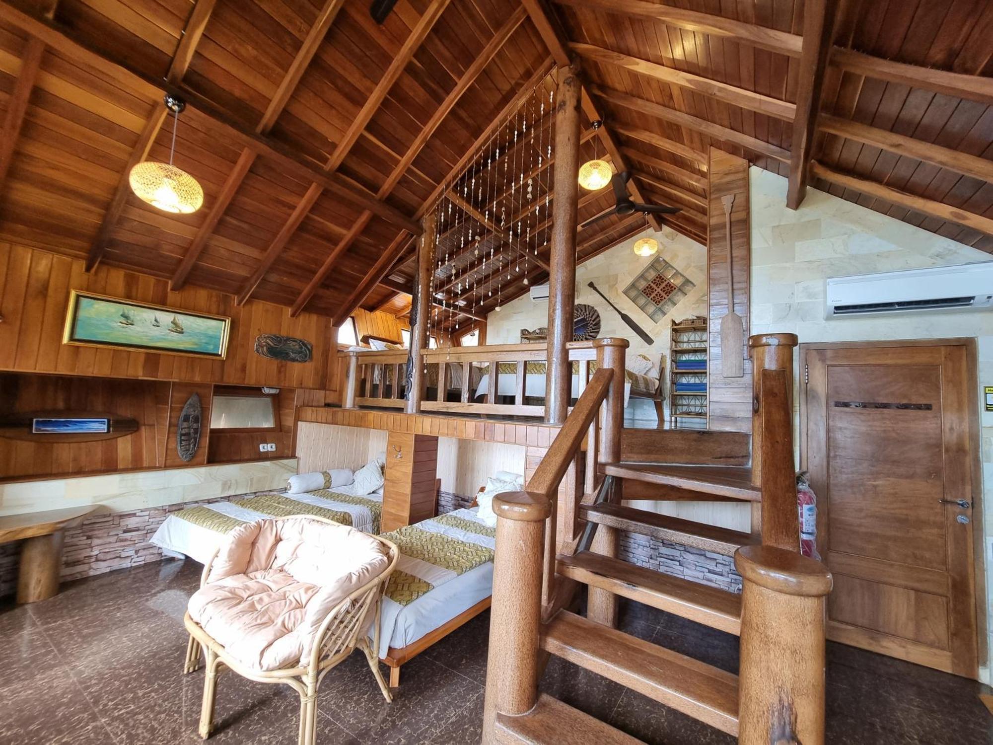 Istana Ombak Eco Resort Pacitan Luaran gambar