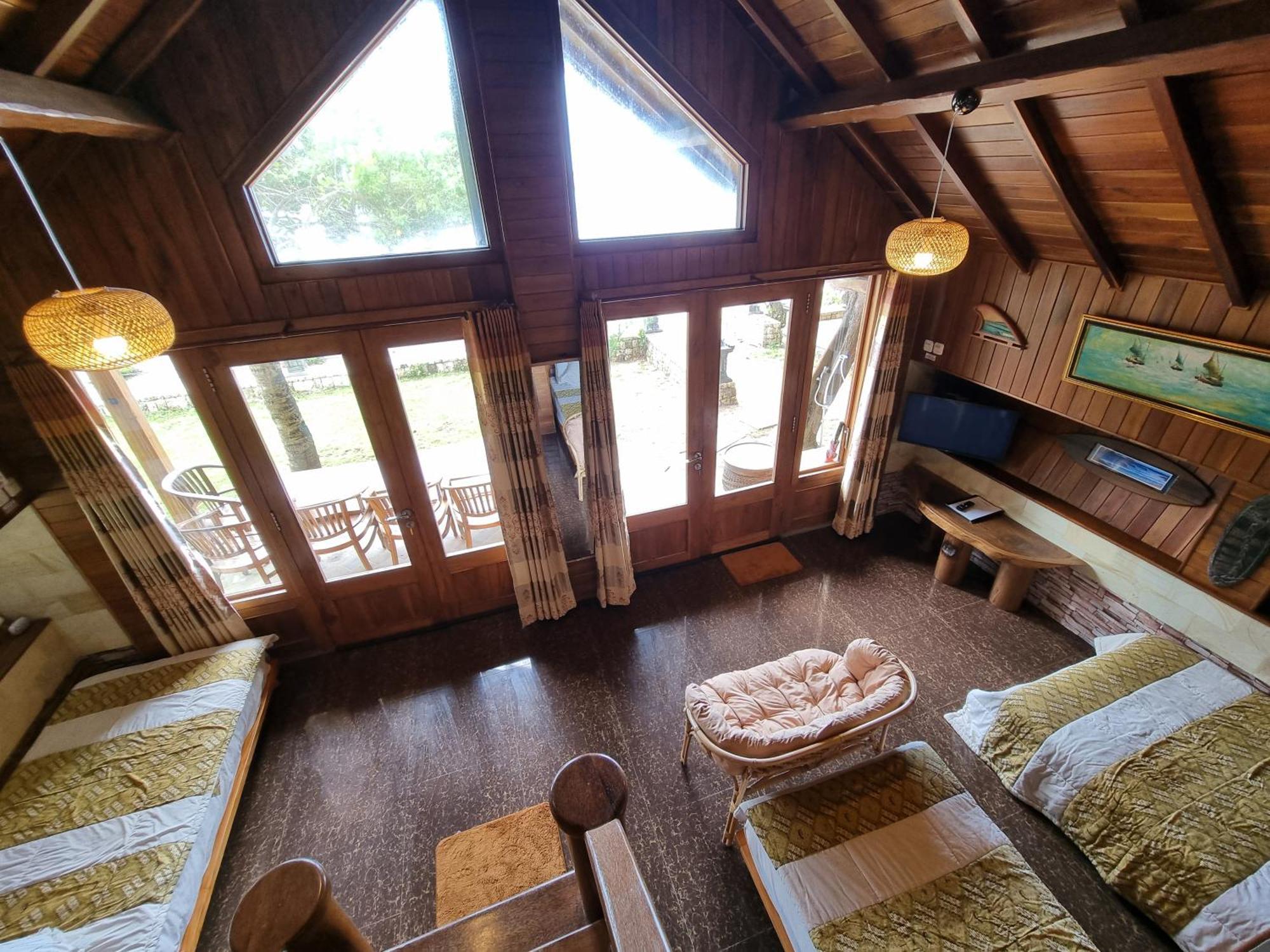 Istana Ombak Eco Resort Pacitan Luaran gambar