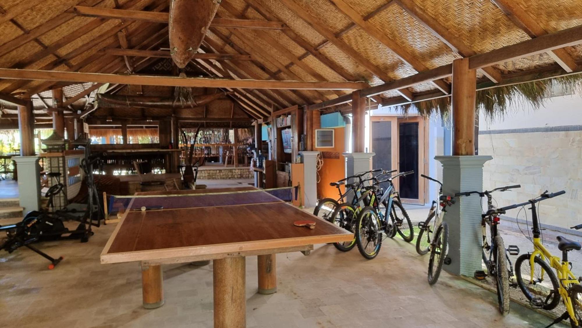 Istana Ombak Eco Resort Pacitan Luaran gambar