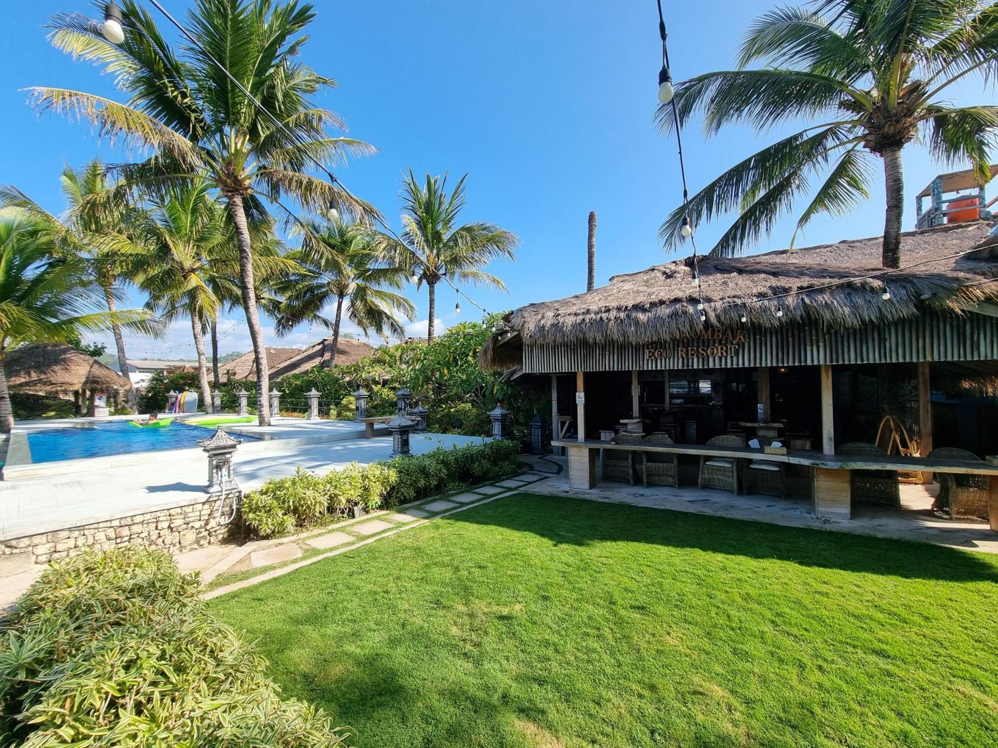 Istana Ombak Eco Resort Pacitan Luaran gambar