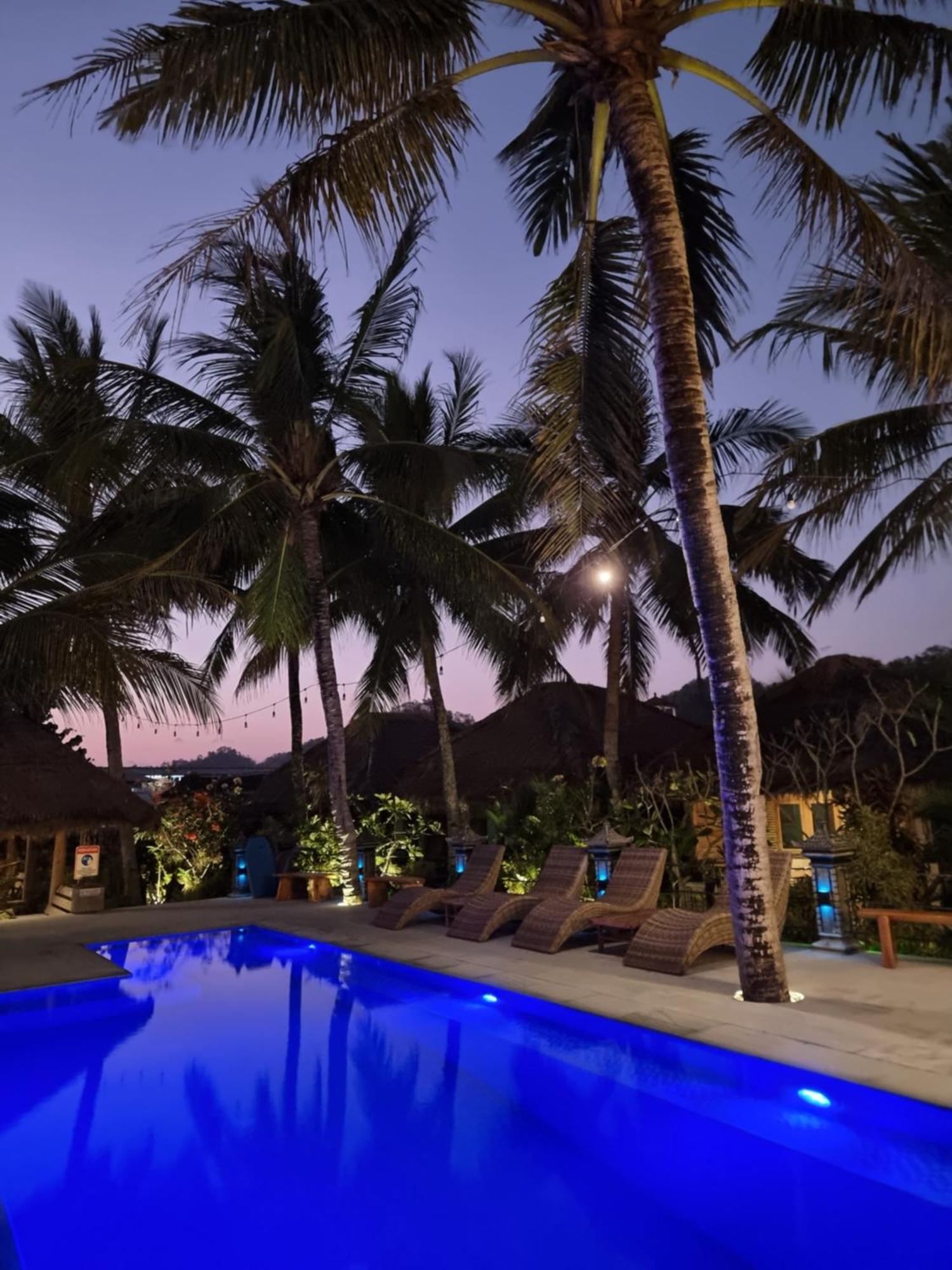 Istana Ombak Eco Resort Pacitan Luaran gambar