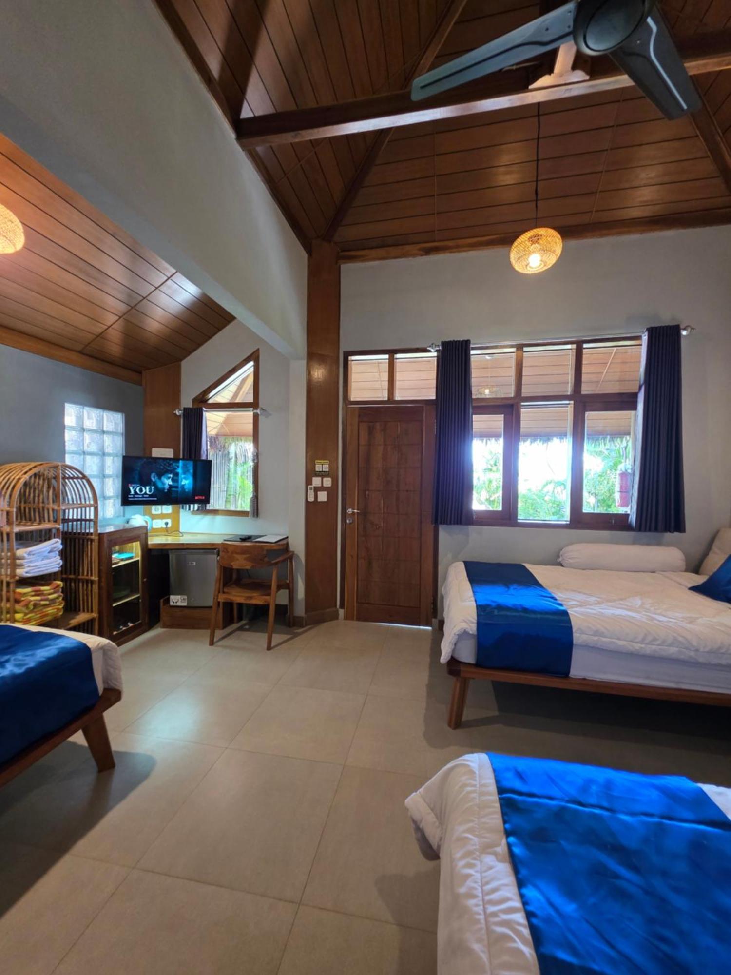 Istana Ombak Eco Resort Pacitan Luaran gambar